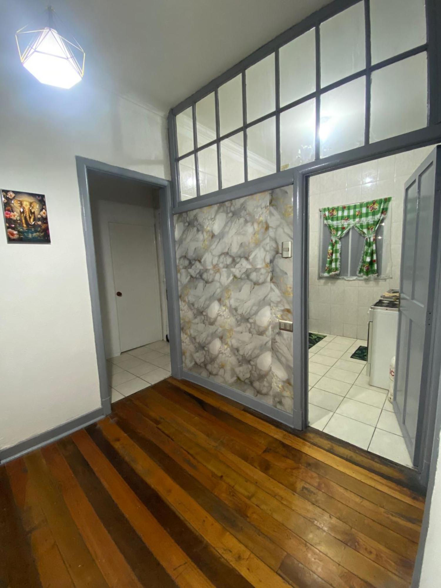 2 Con Bano Compartido En Providencia Casa Santiago del Cile